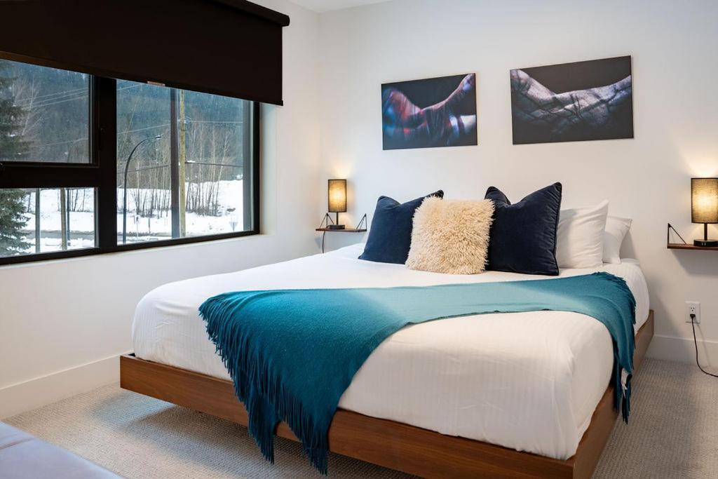 Revel In The Stoke By Revelstoke Vacations Apartment Екстериор снимка