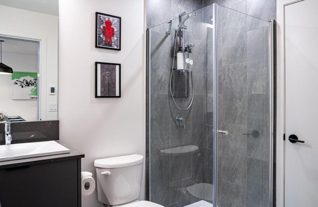 Revel In The Stoke By Revelstoke Vacations Apartment Екстериор снимка